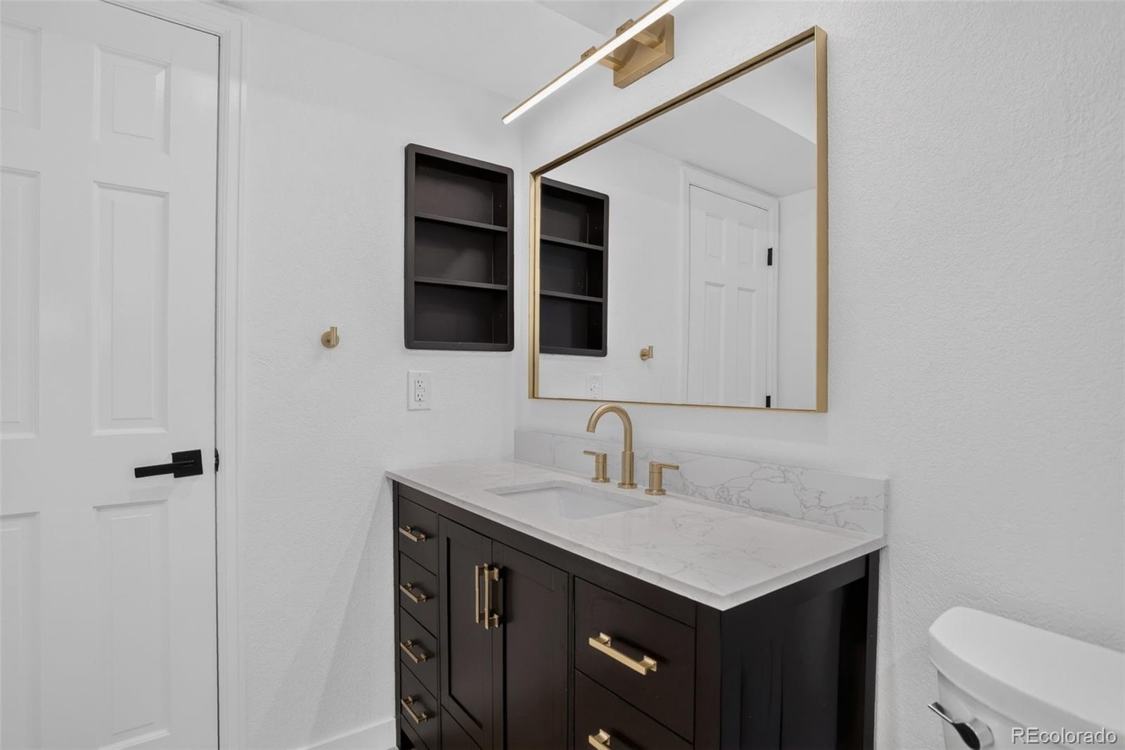 MLS Image #15 for 804 s vance street,lakewood, Colorado