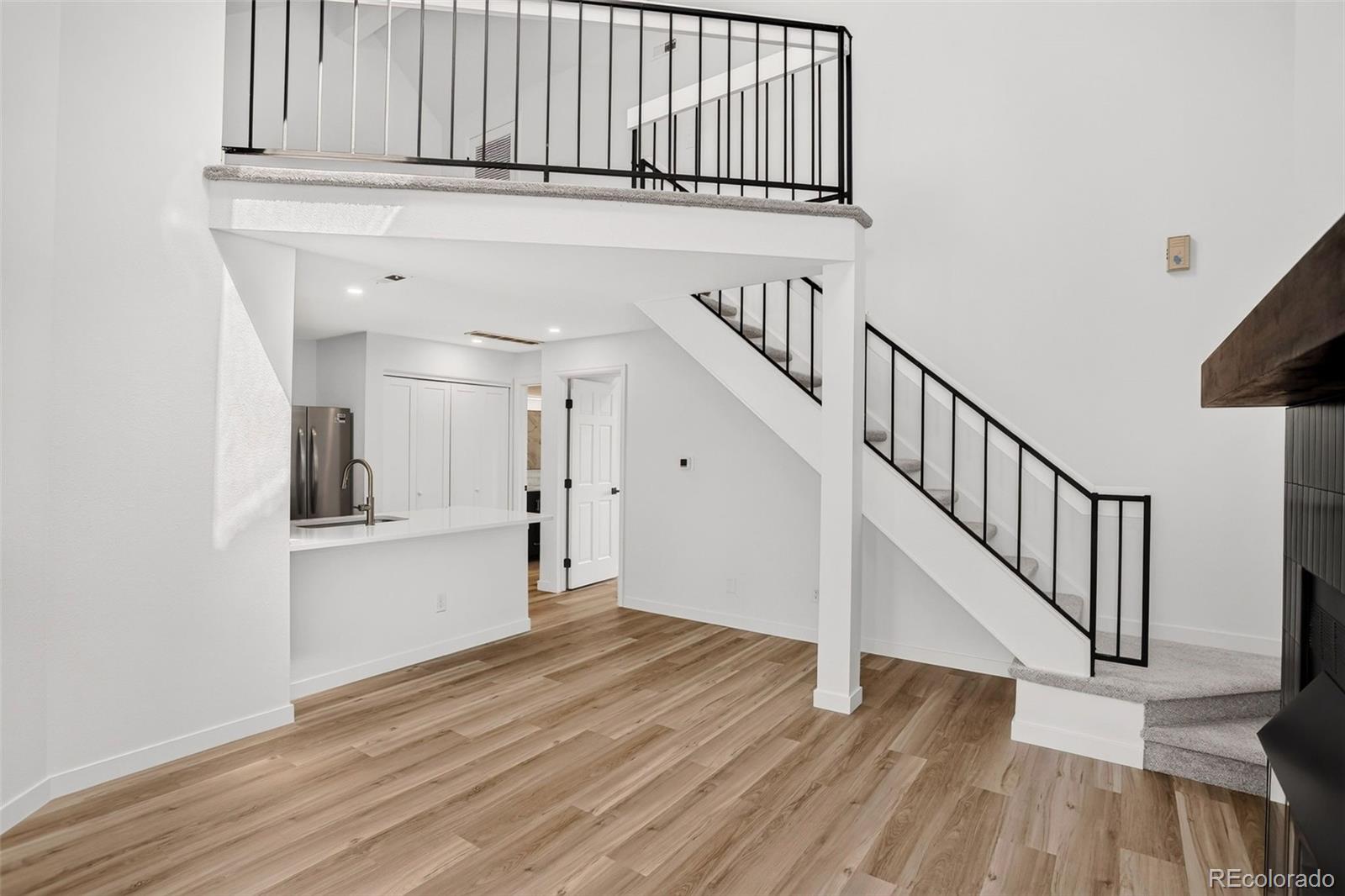 MLS Image #5 for 804 s vance street,lakewood, Colorado