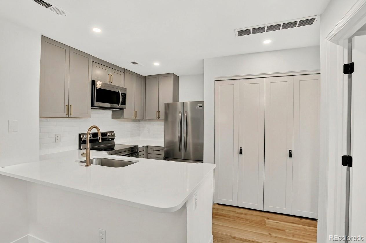 MLS Image #9 for 804 s vance street,lakewood, Colorado