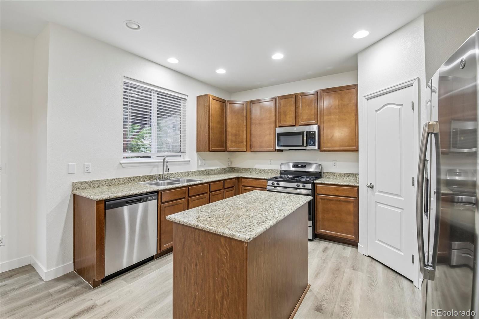MLS Image #9 for 16365 e 99th avenue,commerce city, Colorado