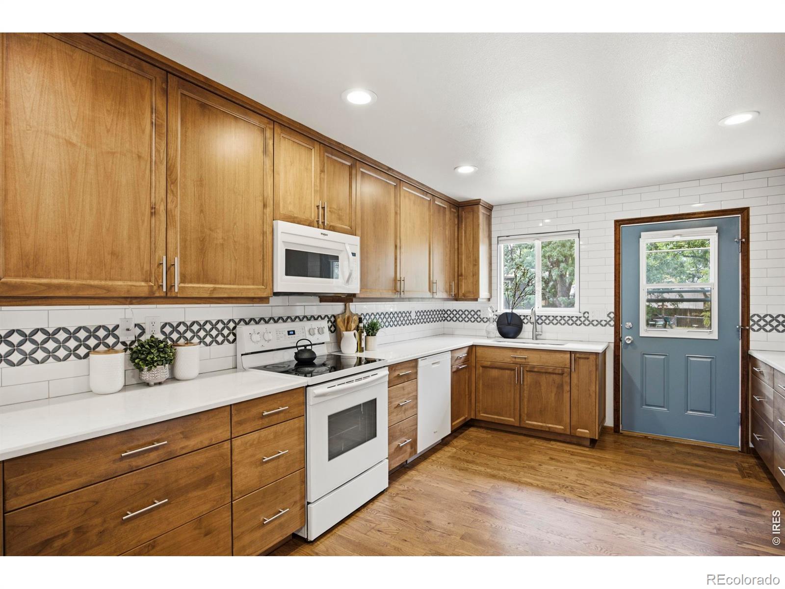 MLS Image #11 for 500  cortez court,fort collins, Colorado