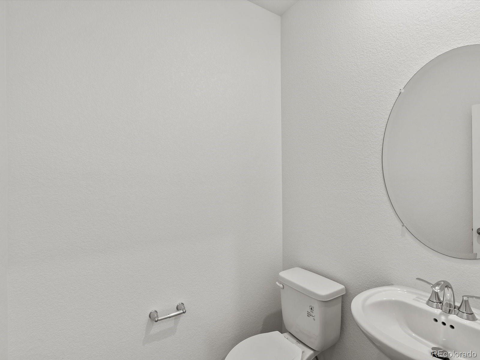 MLS Image #3 for 7329  27th street road,greeley, Colorado