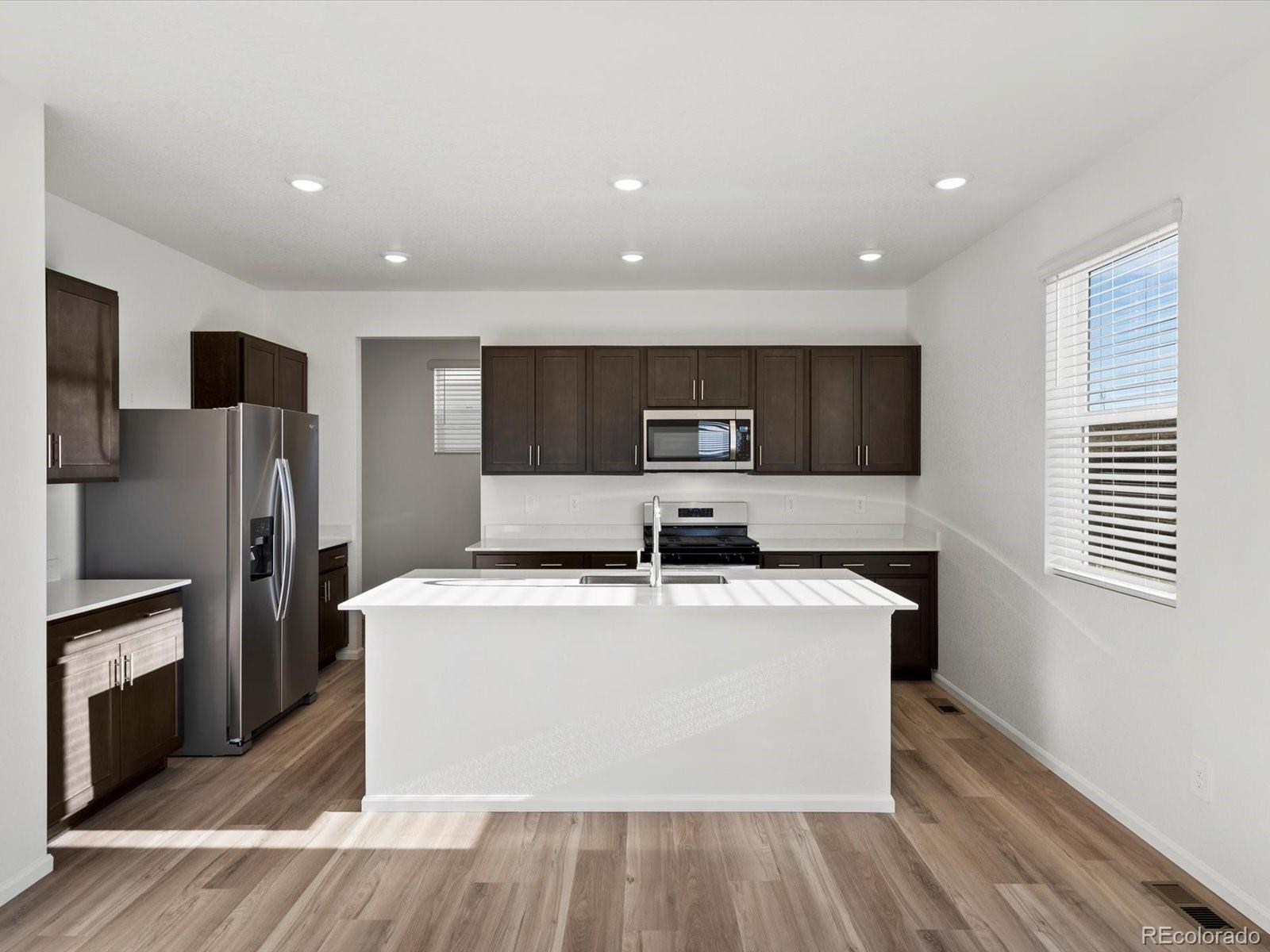 MLS Image #6 for 7329  27th street road,greeley, Colorado