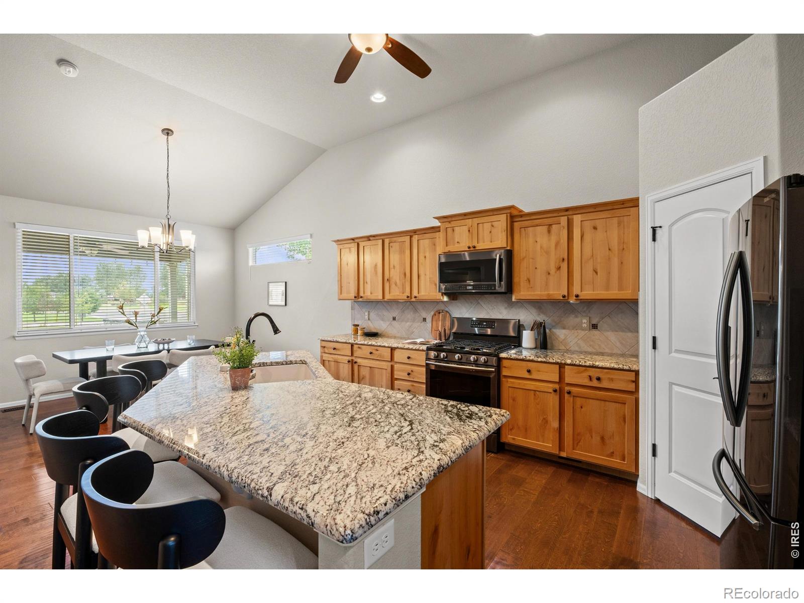 MLS Image #13 for 897  shade tree drive,windsor, Colorado