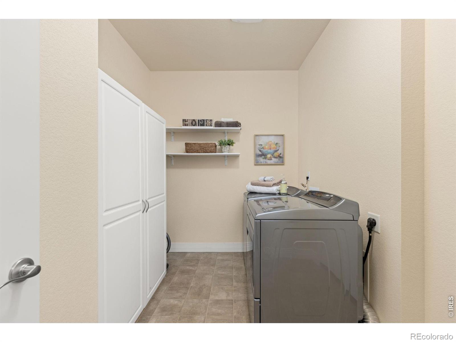 MLS Image #14 for 19695 e atlantic drive,aurora, Colorado