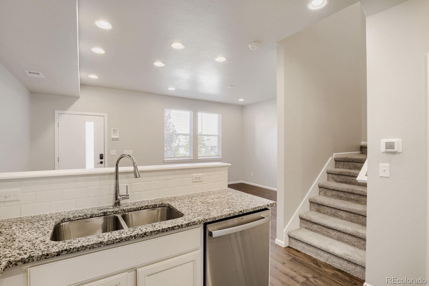 MLS Image #10 for 6504 n biscay street ,denver, Colorado