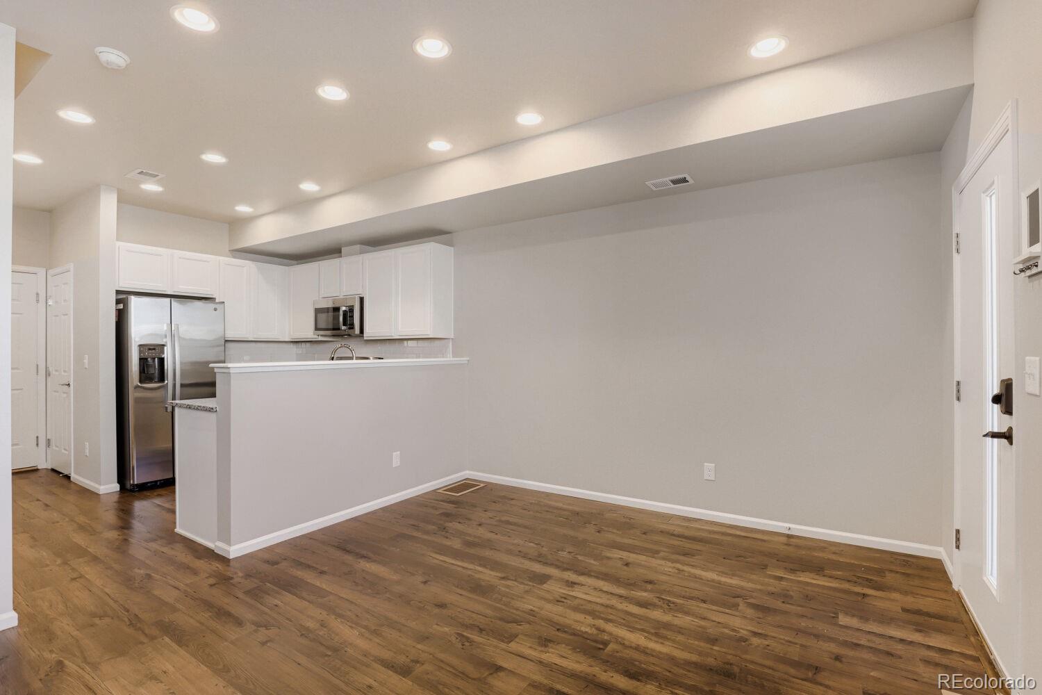MLS Image #7 for 6504 n biscay street ,denver, Colorado