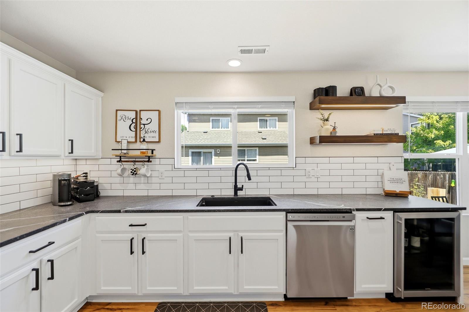 MLS Image #13 for 16013 e nichols place ,englewood, Colorado