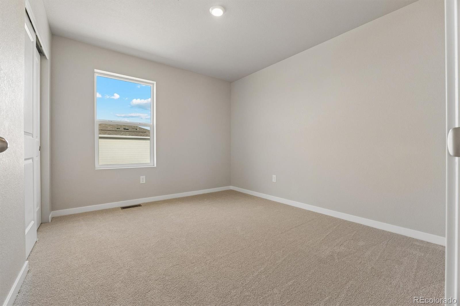 MLS Image #23 for 100  equine road,berthoud, Colorado