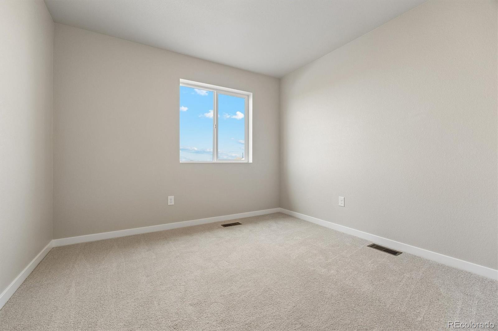 MLS Image #24 for 100  equine road,berthoud, Colorado