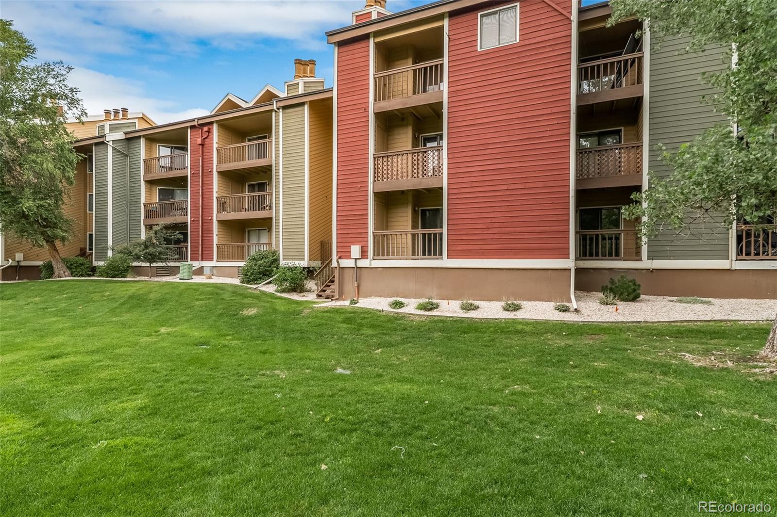 MLS Image #3 for 2892  shadow creek drive,boulder, Colorado