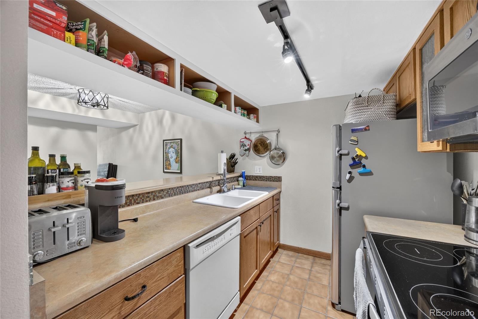 MLS Image #11 for 540 s forest street,denver, Colorado