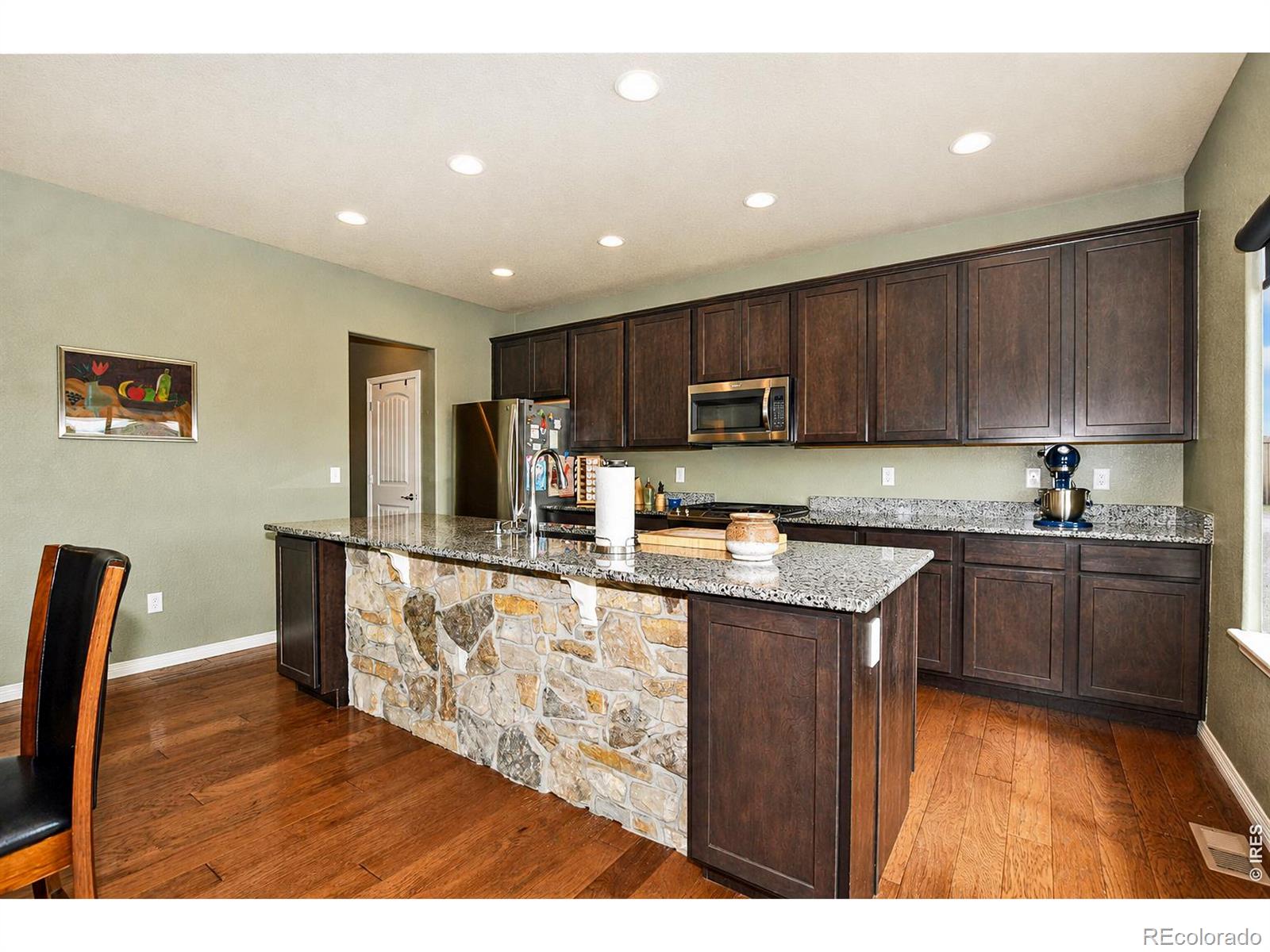 MLS Image #10 for 5847  osbourne court,windsor, Colorado