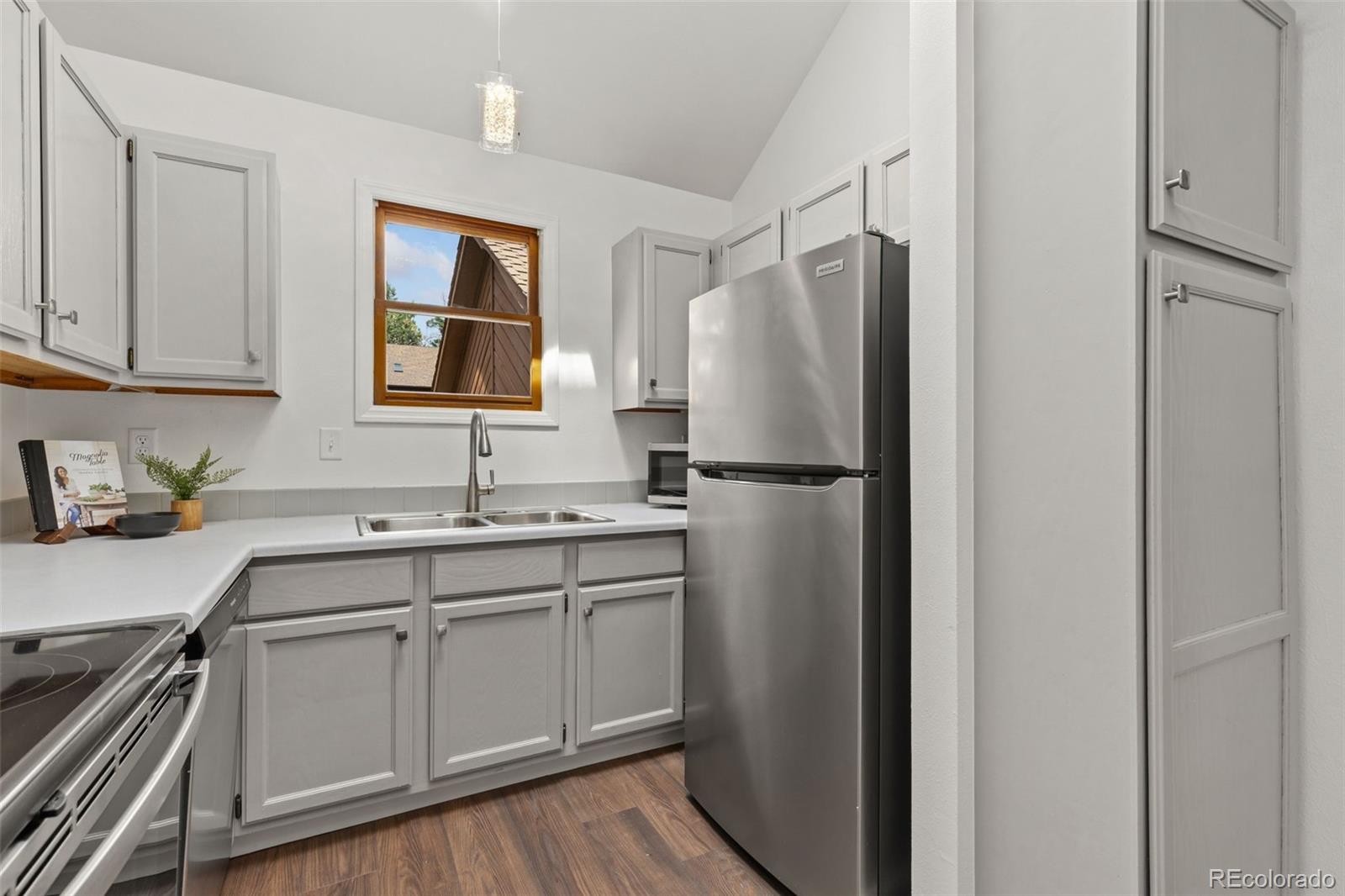 MLS Image #12 for 3119  bell drive,boulder, Colorado