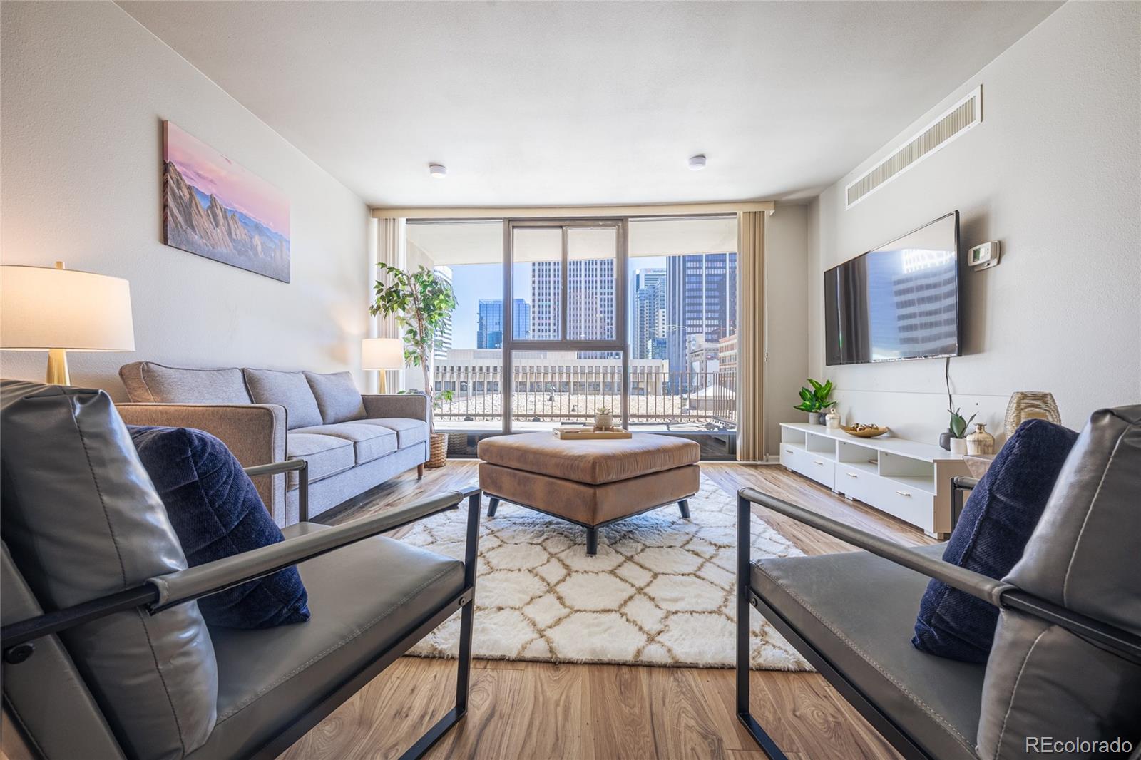 MLS Image #16 for 1020  15th street,denver, Colorado