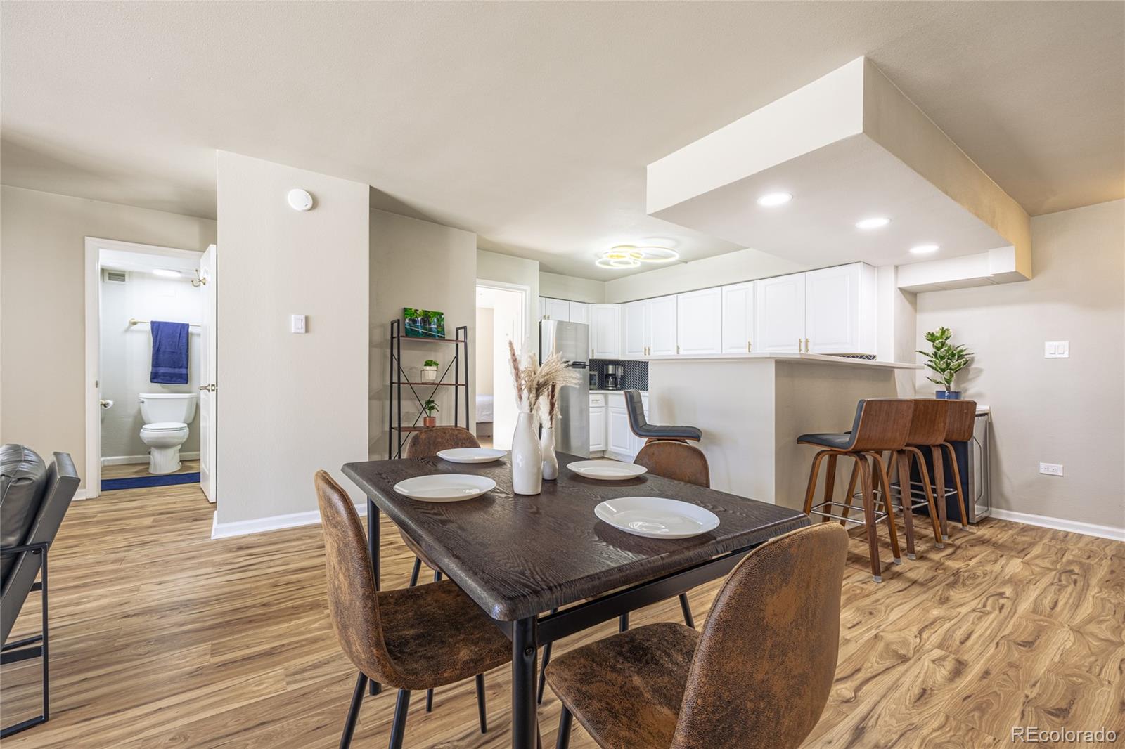 MLS Image #18 for 1020  15th street,denver, Colorado