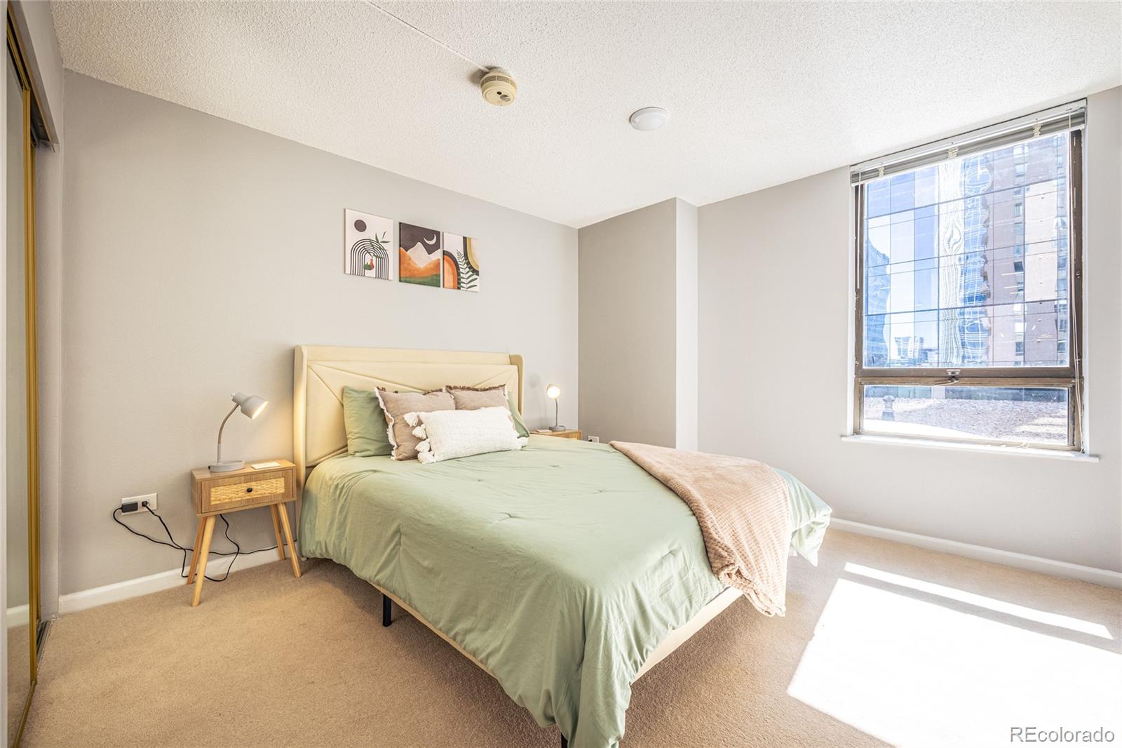 MLS Image #5 for 1020  15th street,denver, Colorado