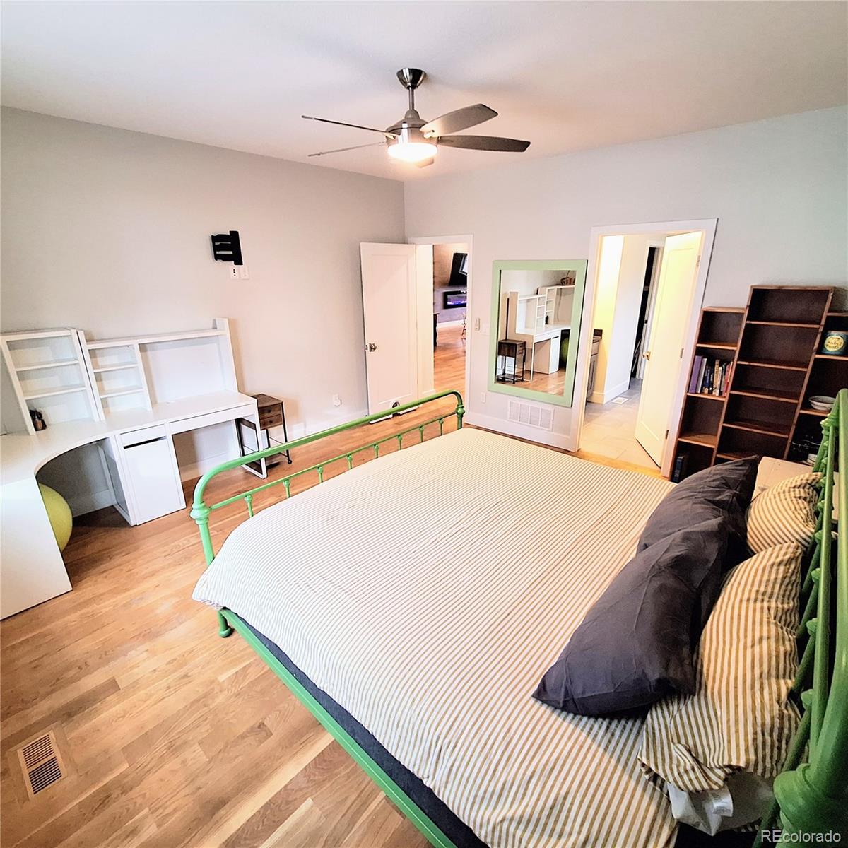 MLS Image #12 for 1009-1007  boulder street,colorado springs, Colorado