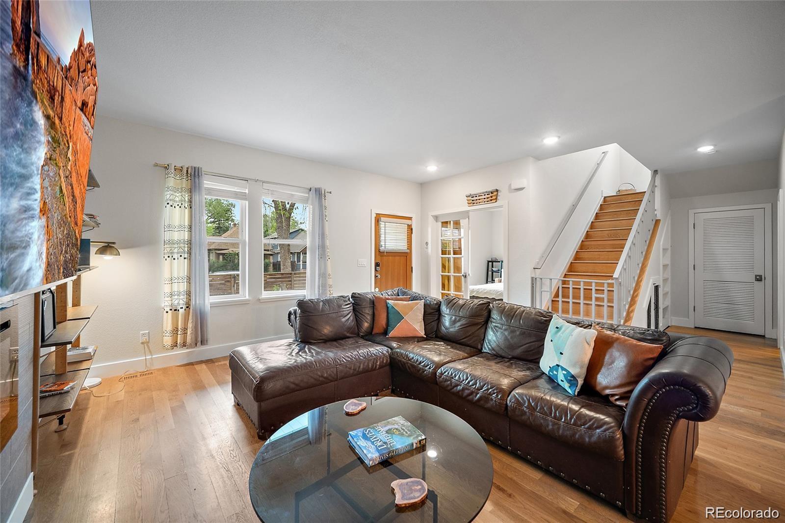 MLS Image #3 for 1009-1007  boulder street,colorado springs, Colorado