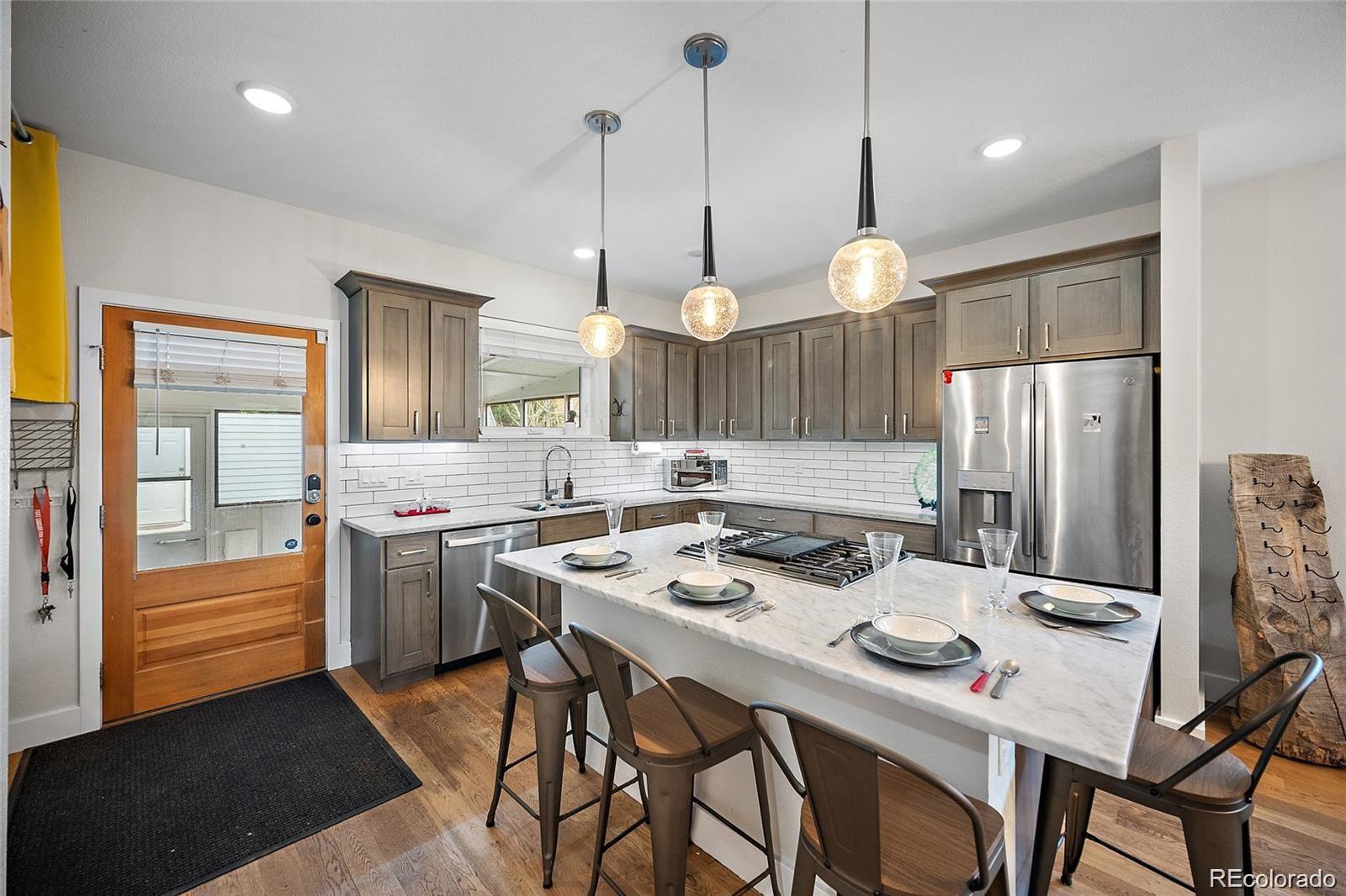 MLS Image #7 for 1009-1007  boulder street,colorado springs, Colorado