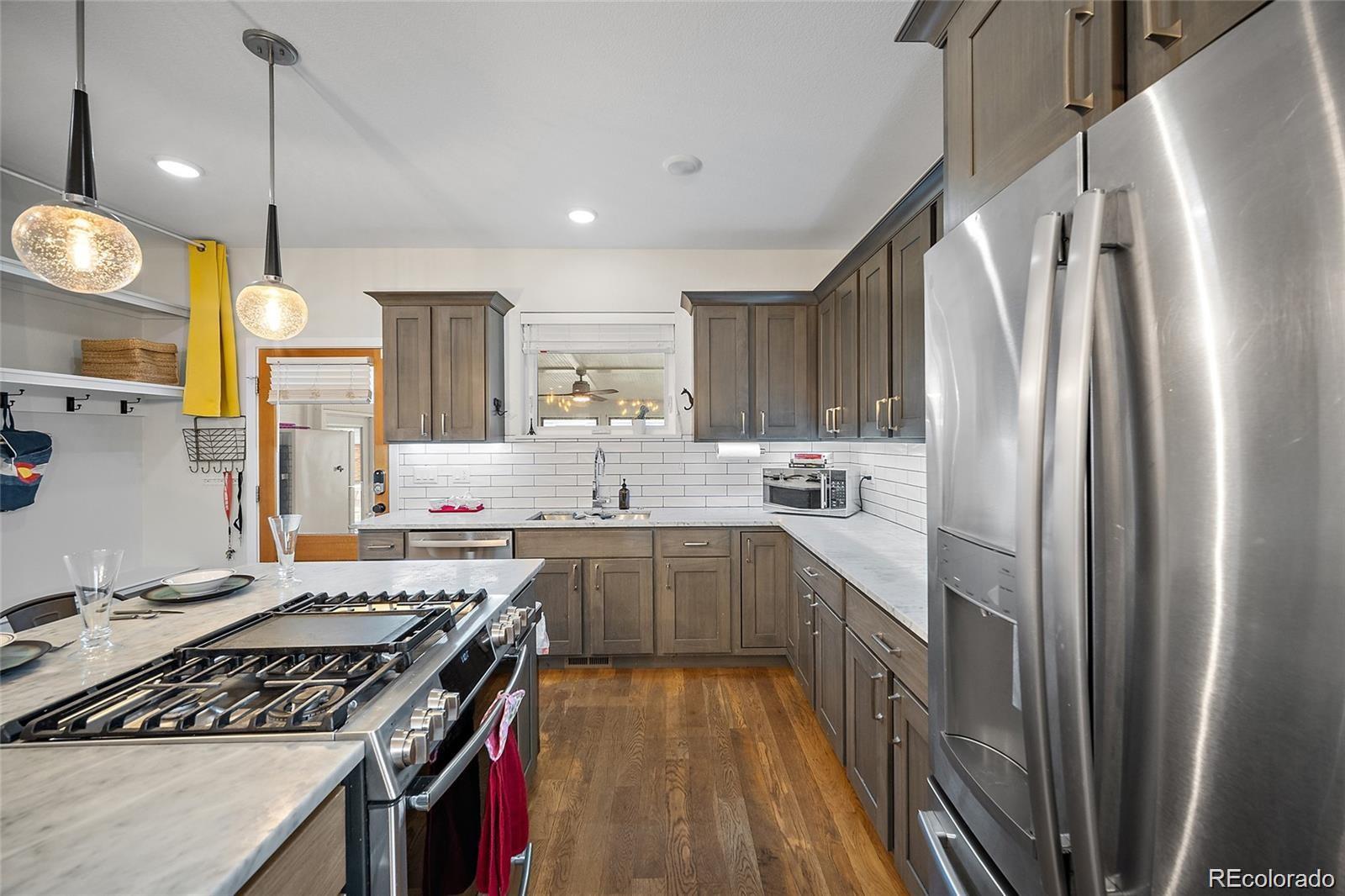MLS Image #8 for 1009-1007  boulder street,colorado springs, Colorado