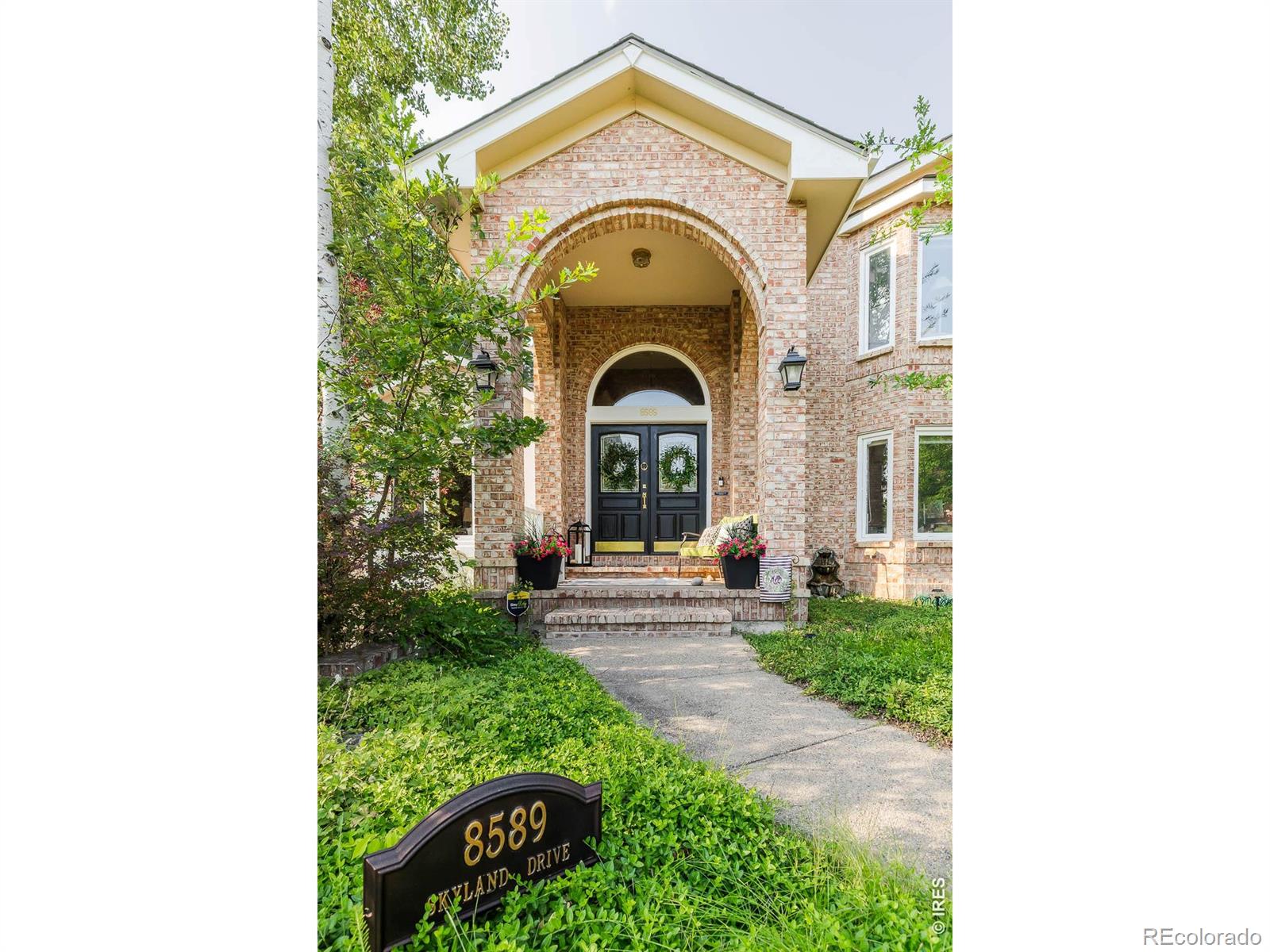 MLS Image #1 for 8589  skyland drive,niwot, Colorado