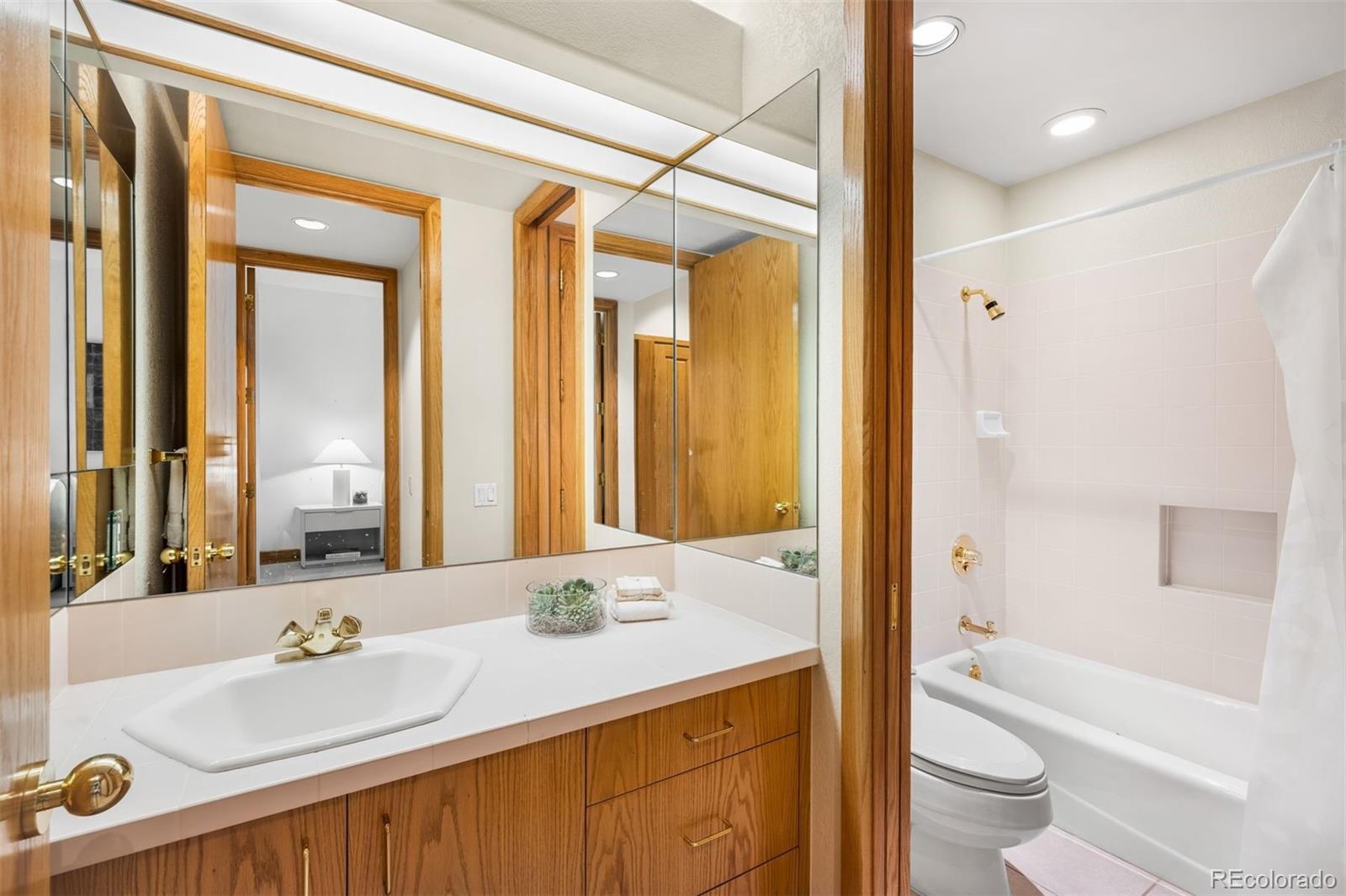 MLS Image #25 for 4100 e quincy avenue,englewood, Colorado