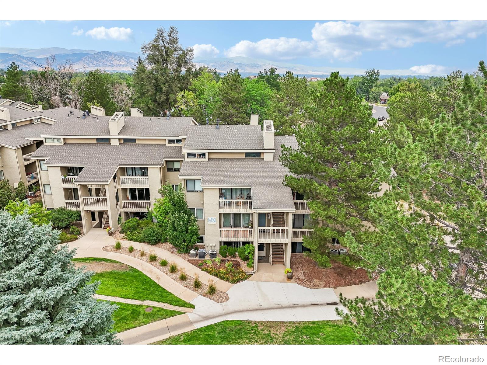 MLS Image #26 for 50 s boulder circle,boulder, Colorado
