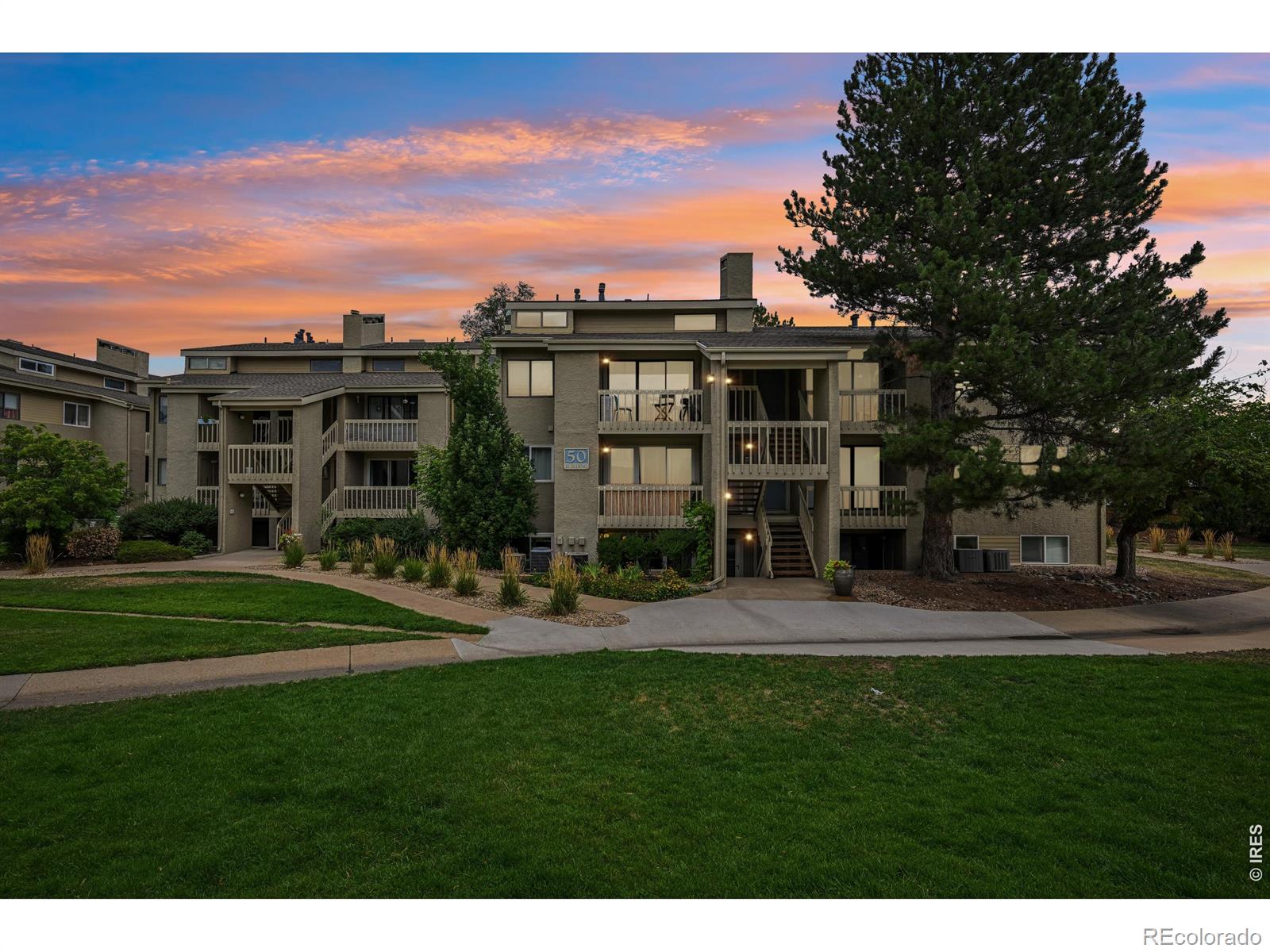 MLS Image #29 for 50 s boulder circle,boulder, Colorado