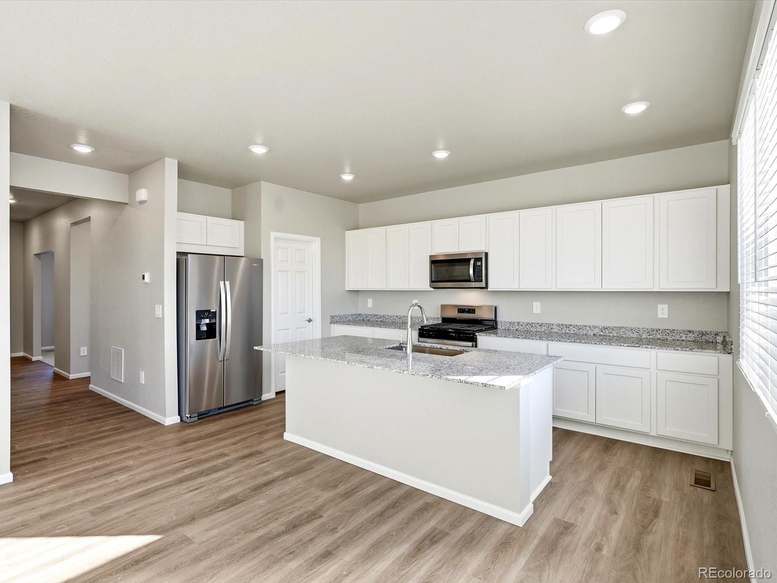 MLS Image #11 for 4644  rabbitbrush street,johnstown, Colorado