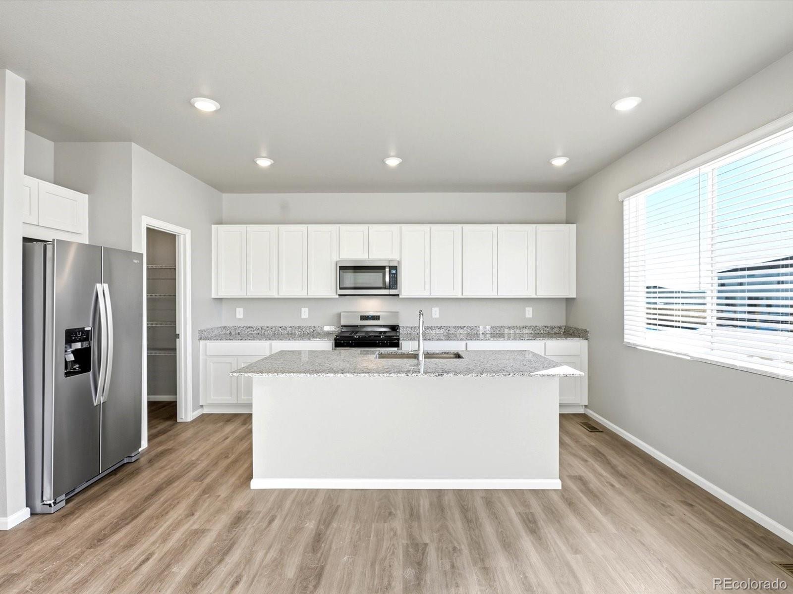 MLS Image #6 for 4644  rabbitbrush street,johnstown, Colorado