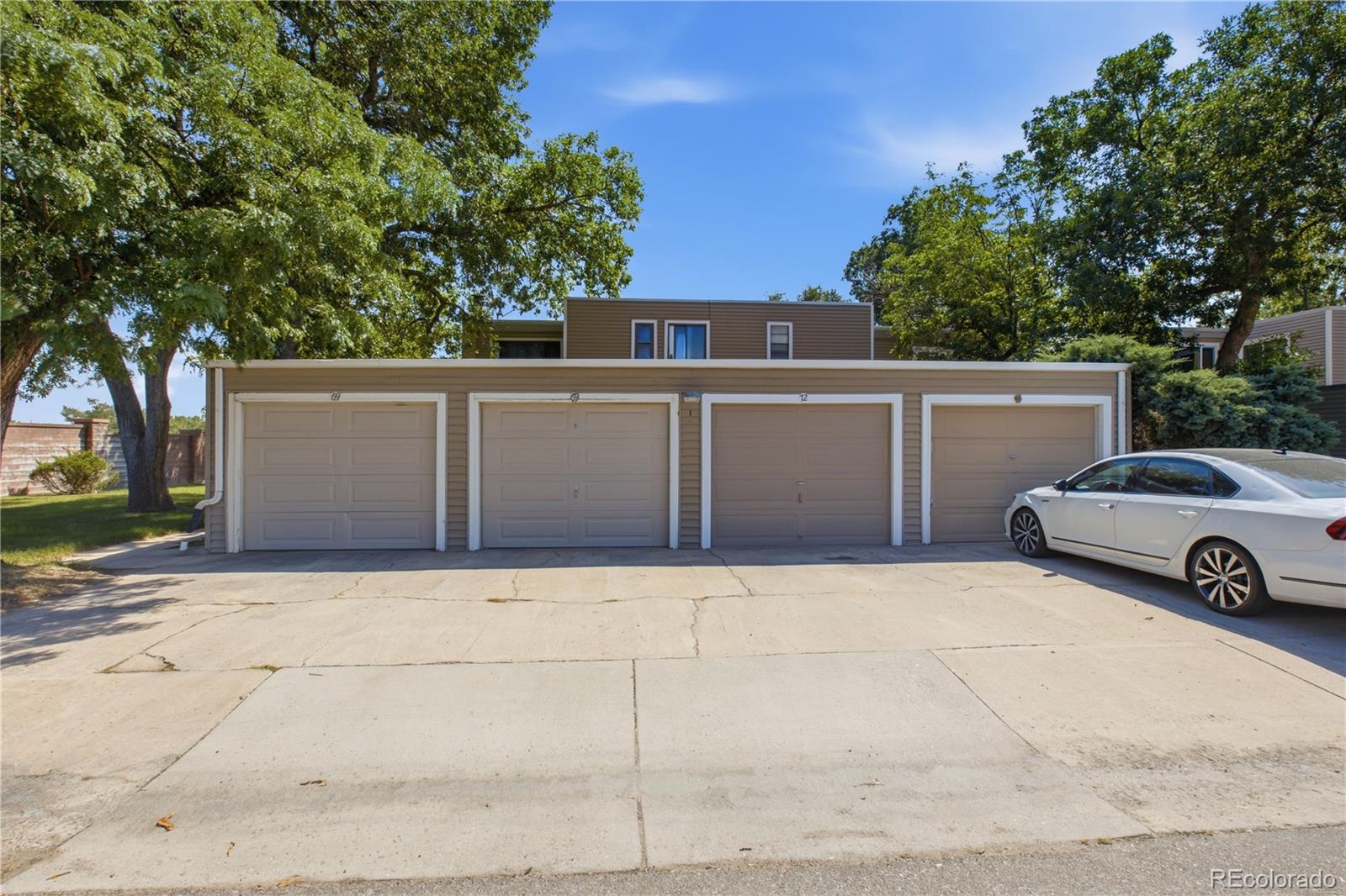 MLS Image #11 for 1120 s clinton street 72,denver, Colorado