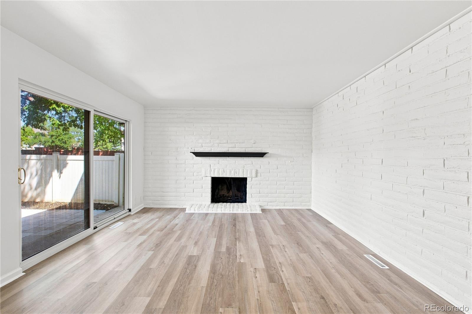 MLS Image #14 for 1120 s clinton street 72,denver, Colorado