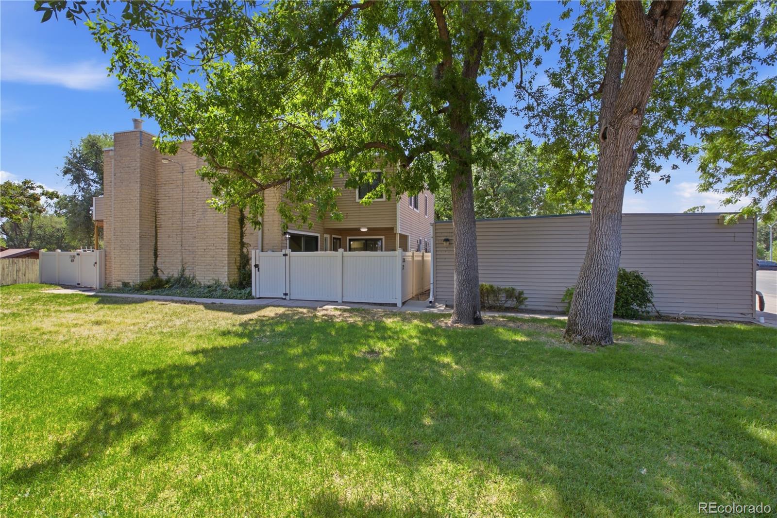 MLS Image #9 for 1120 s clinton street 72,denver, Colorado