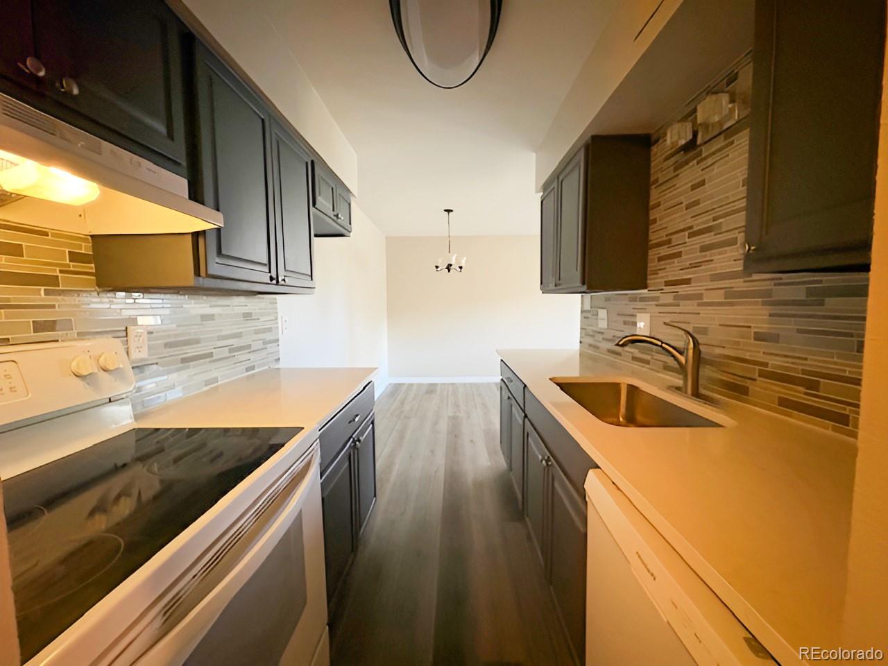 MLS Image #7 for 7615 e quincy avenue 108,denver, Colorado