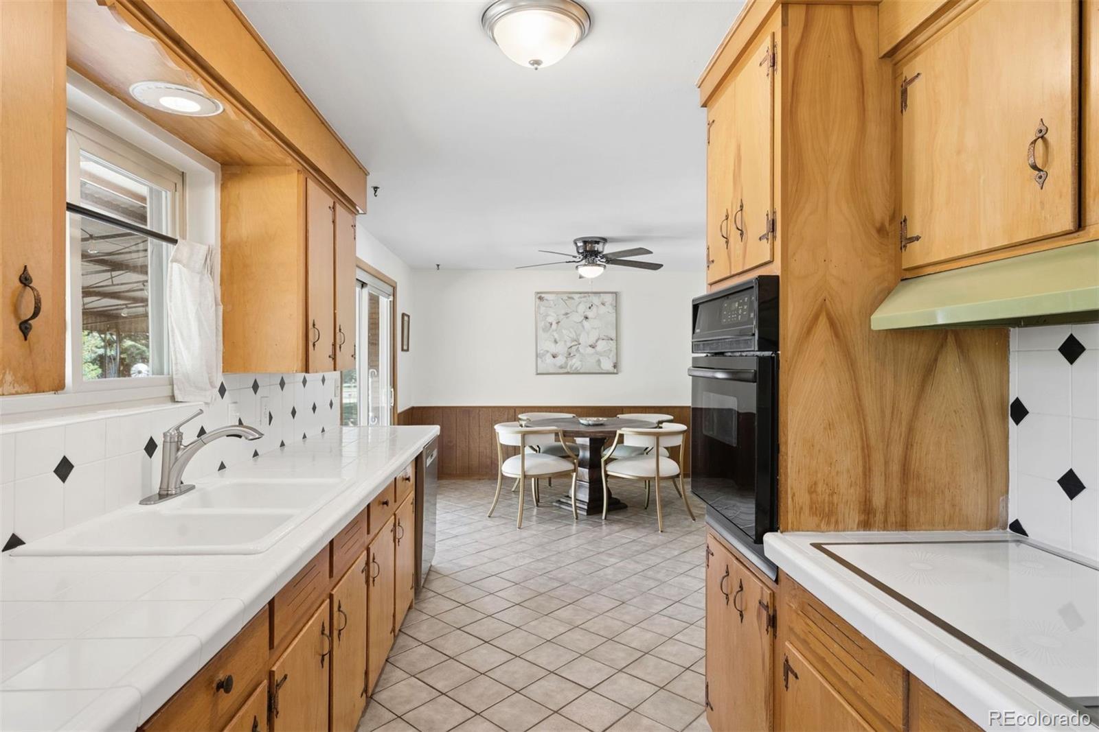 MLS Image #10 for 7135 s sherman street,centennial, Colorado