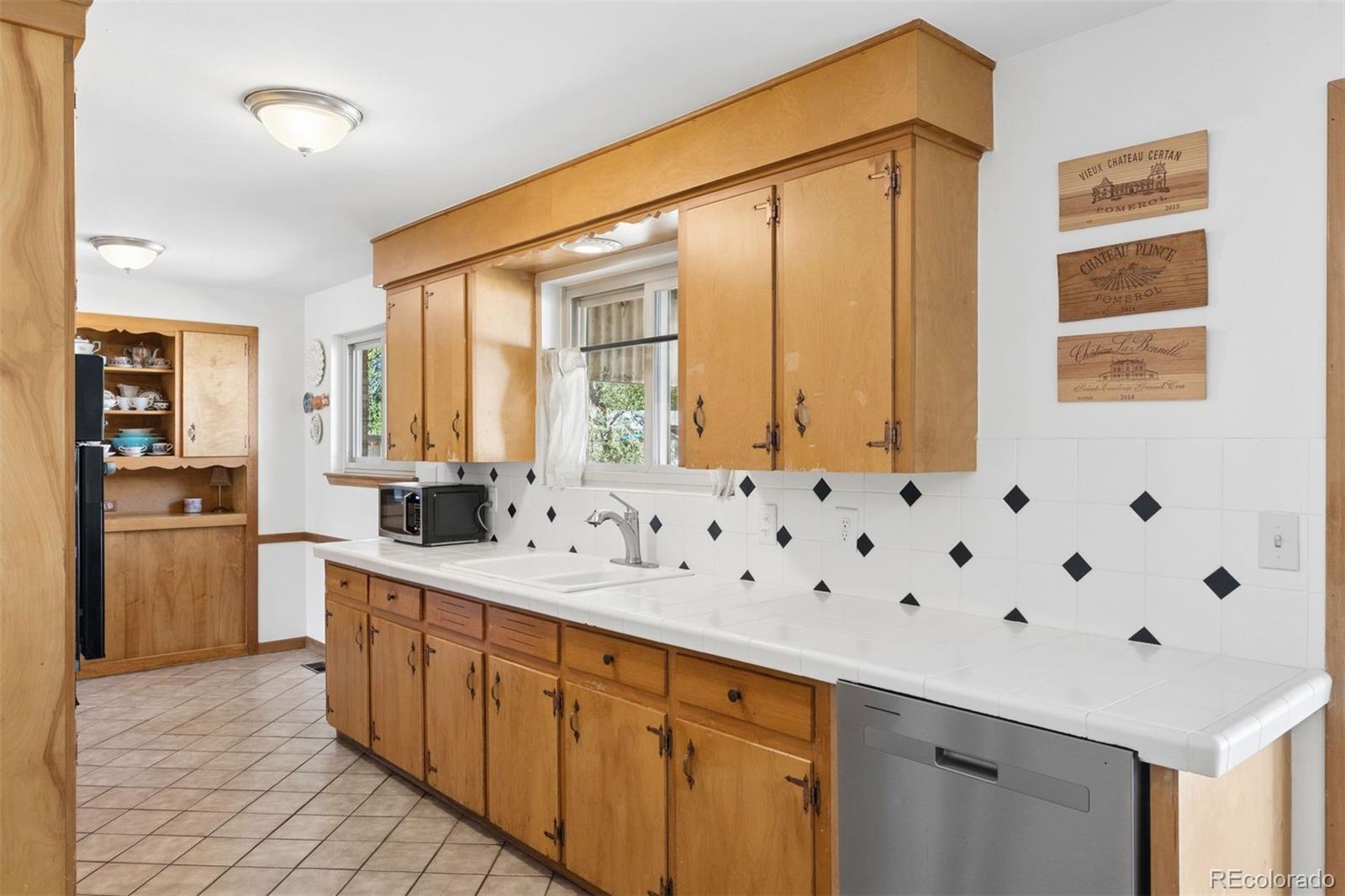 MLS Image #8 for 7135 s sherman street,centennial, Colorado