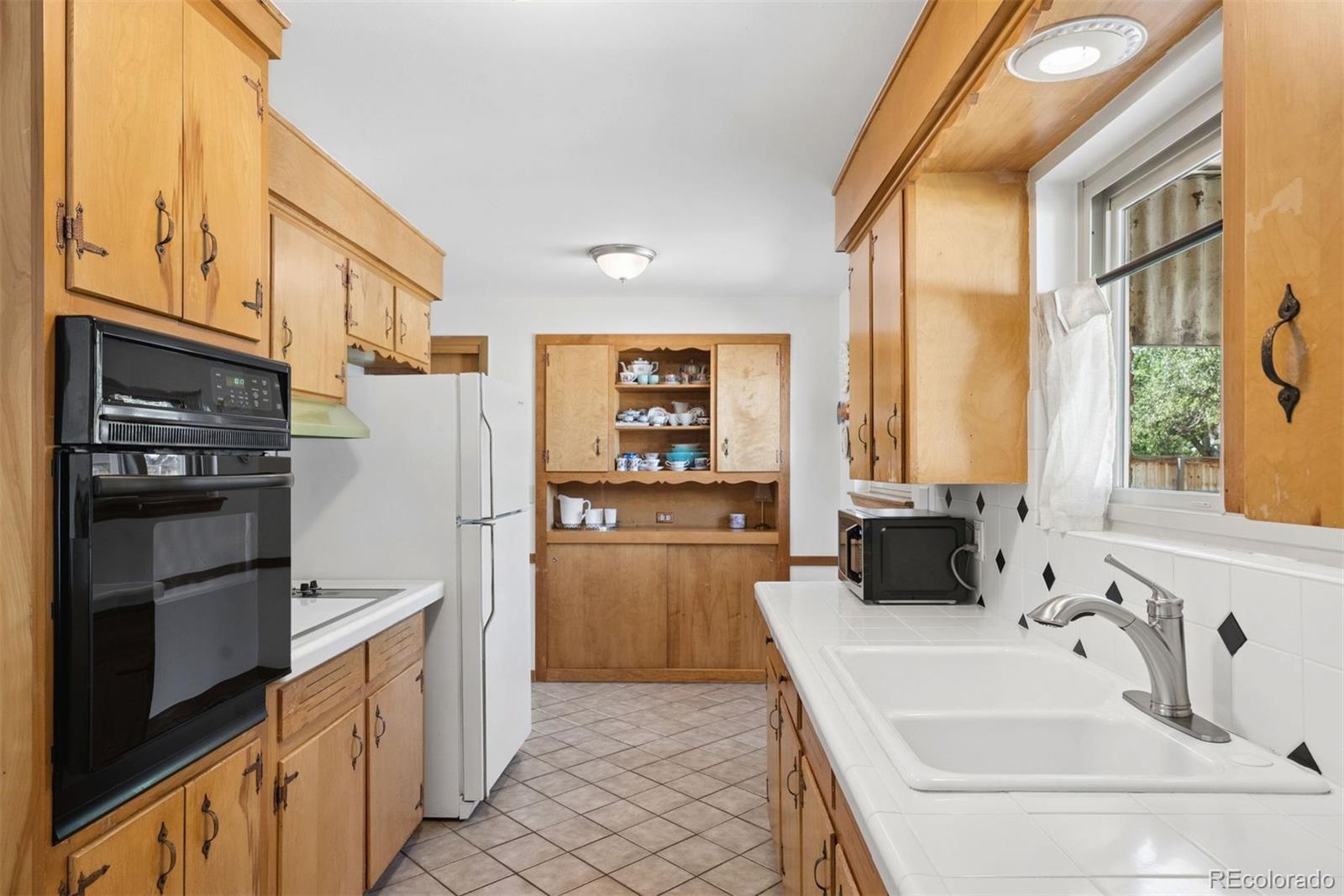 MLS Image #9 for 7135 s sherman street,centennial, Colorado