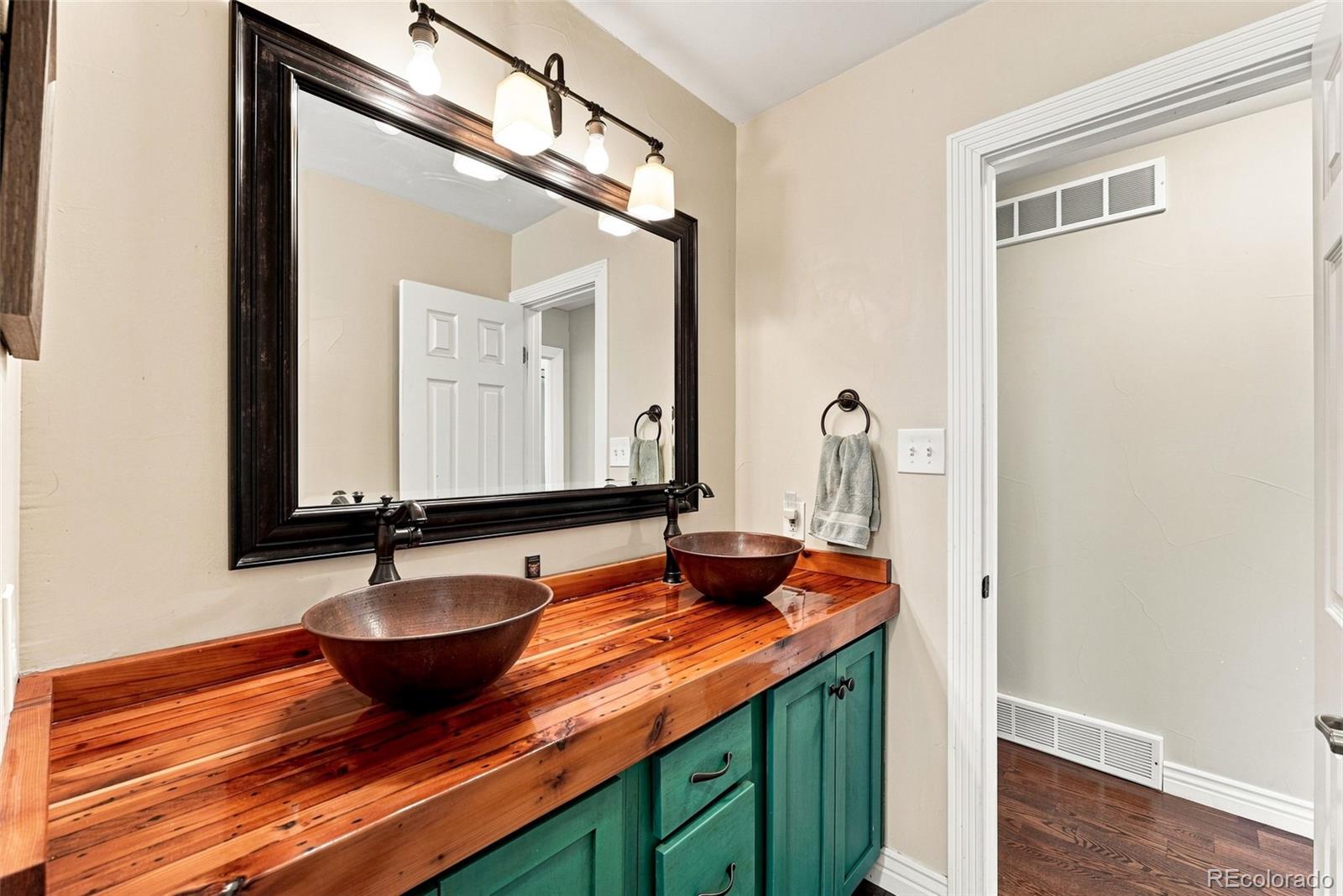 MLS Image #35 for 11548 w 39th avenue,wheat ridge, Colorado