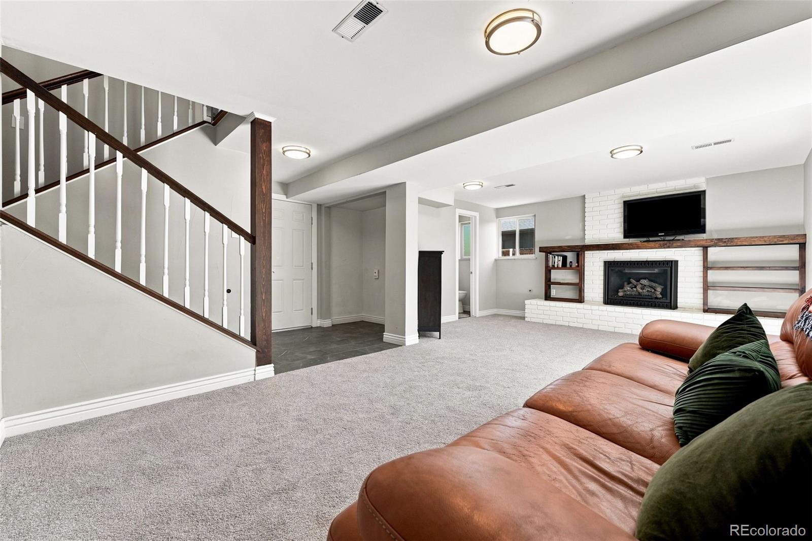 MLS Image #38 for 11548 w 39th avenue,wheat ridge, Colorado