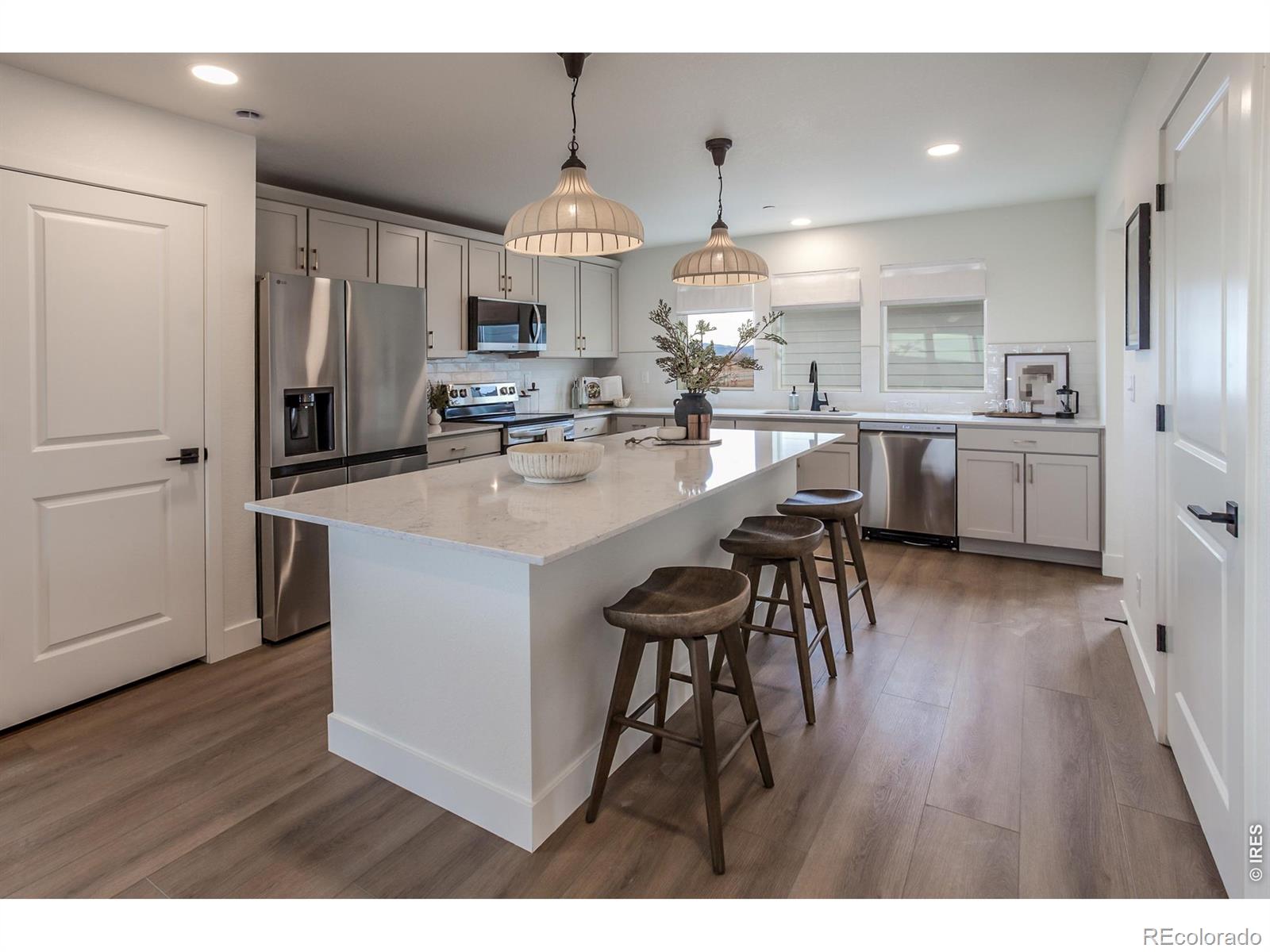 MLS Image #10 for 932  trumpet lane,windsor, Colorado