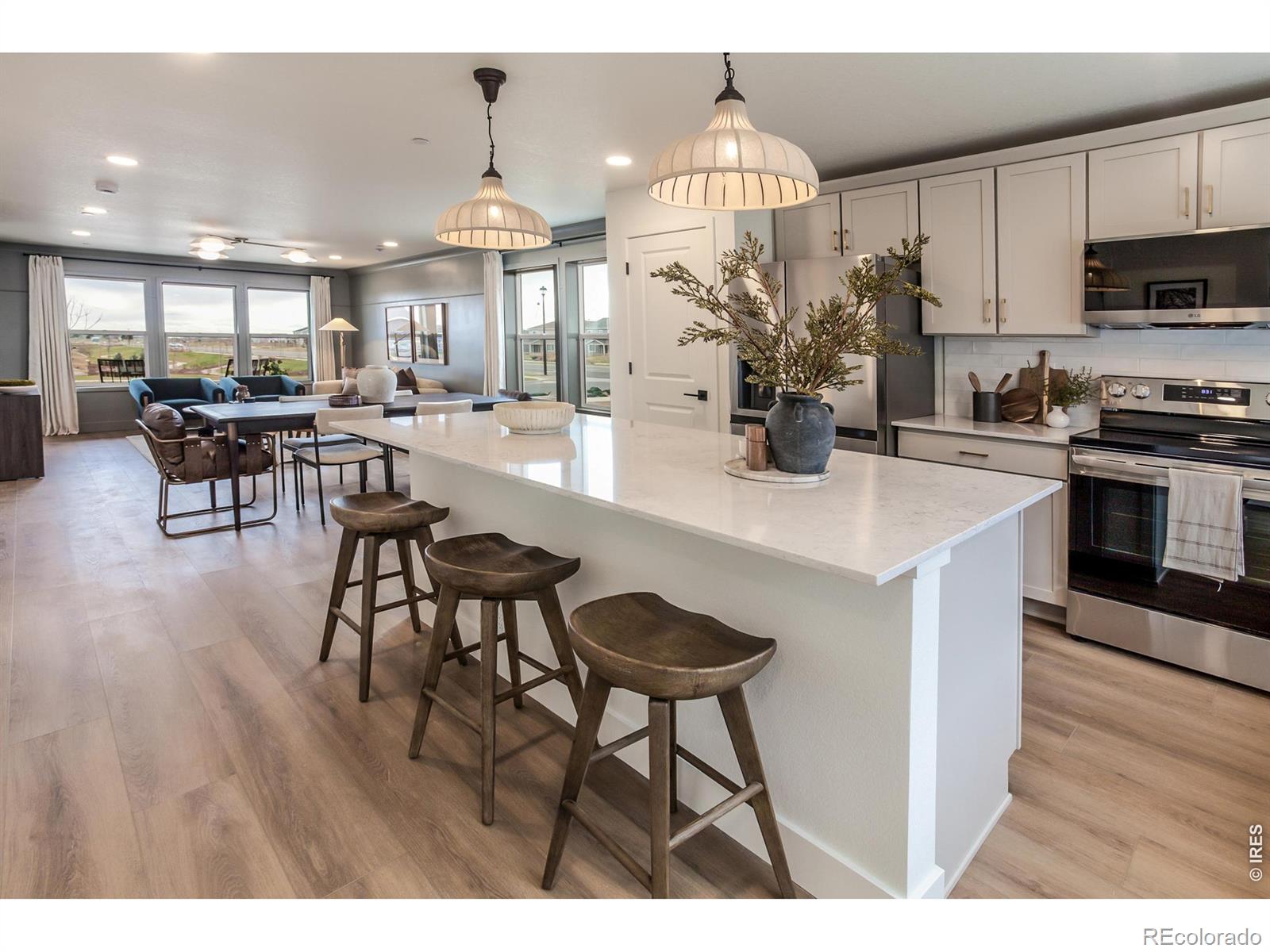 MLS Image #15 for 932  trumpet lane,windsor, Colorado