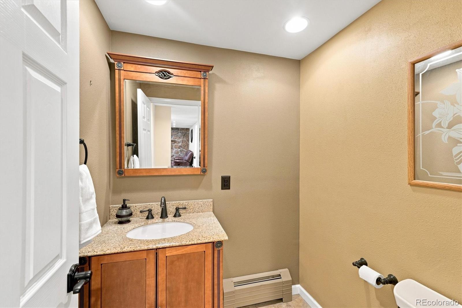 MLS Image #14 for 7096 s kendall boulevard,littleton, Colorado