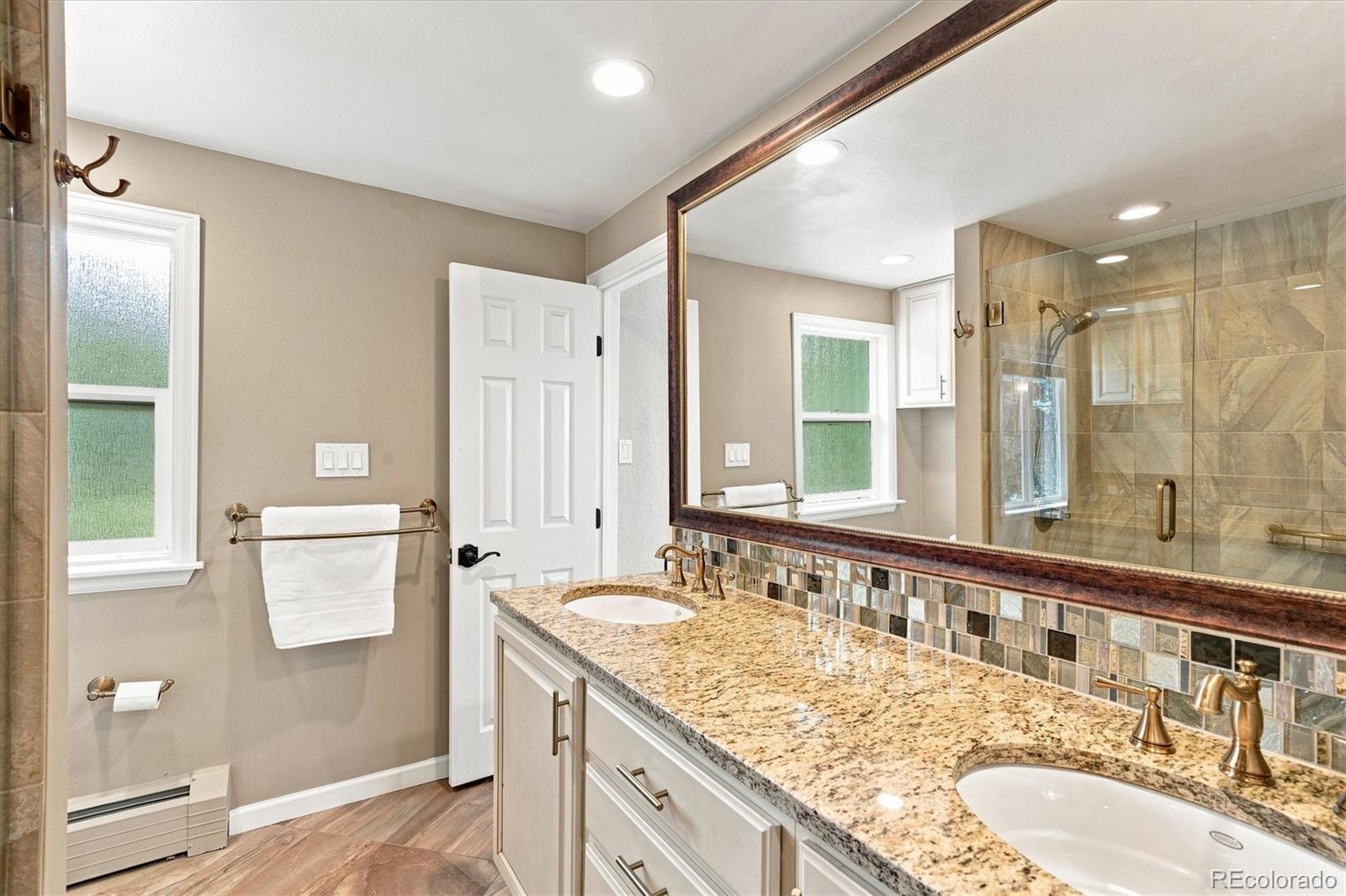 MLS Image #18 for 7096 s kendall boulevard,littleton, Colorado