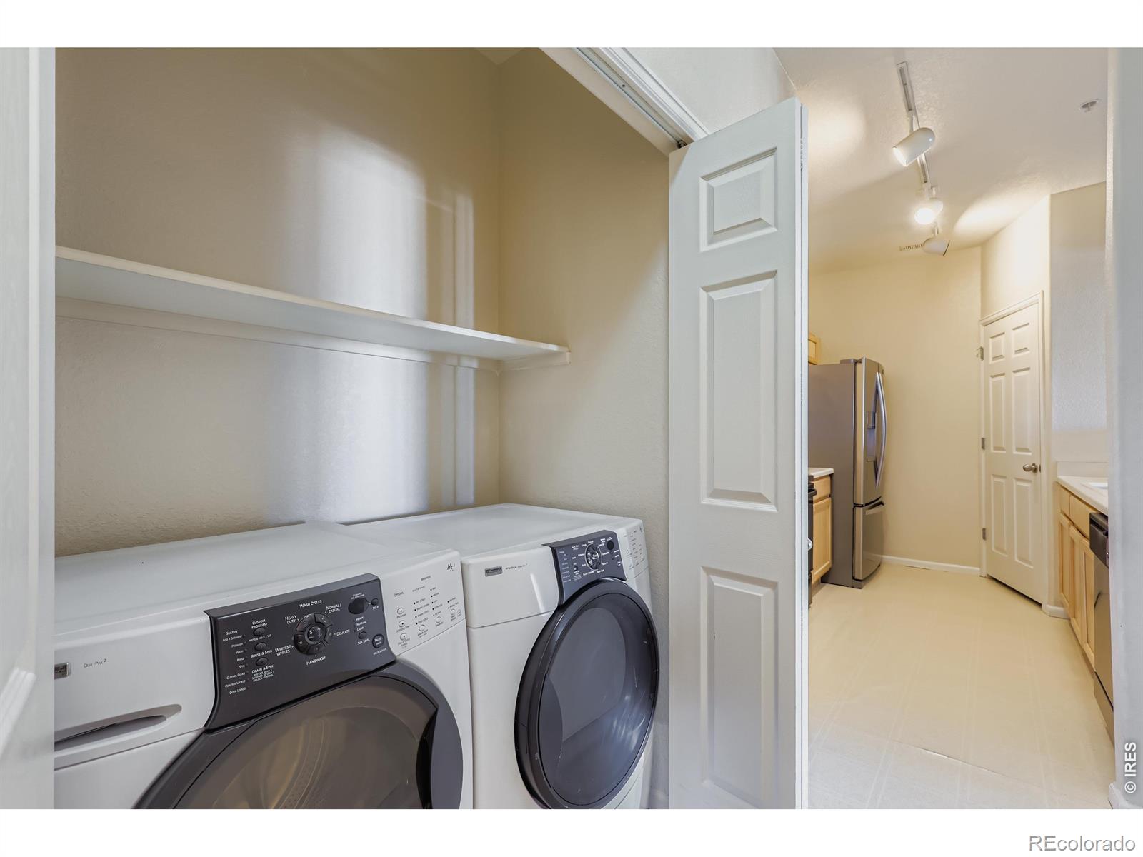 MLS Image #14 for 5255  memphis street,denver, Colorado