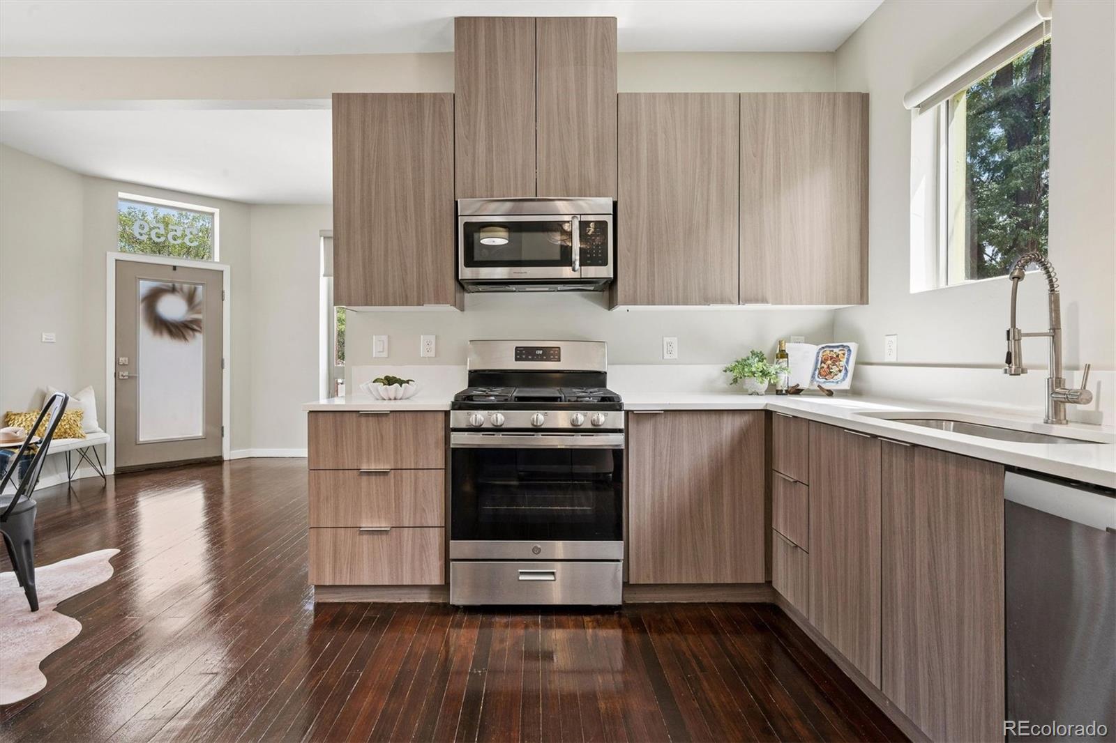 MLS Image #14 for 3559 n shoshone street,denver, Colorado