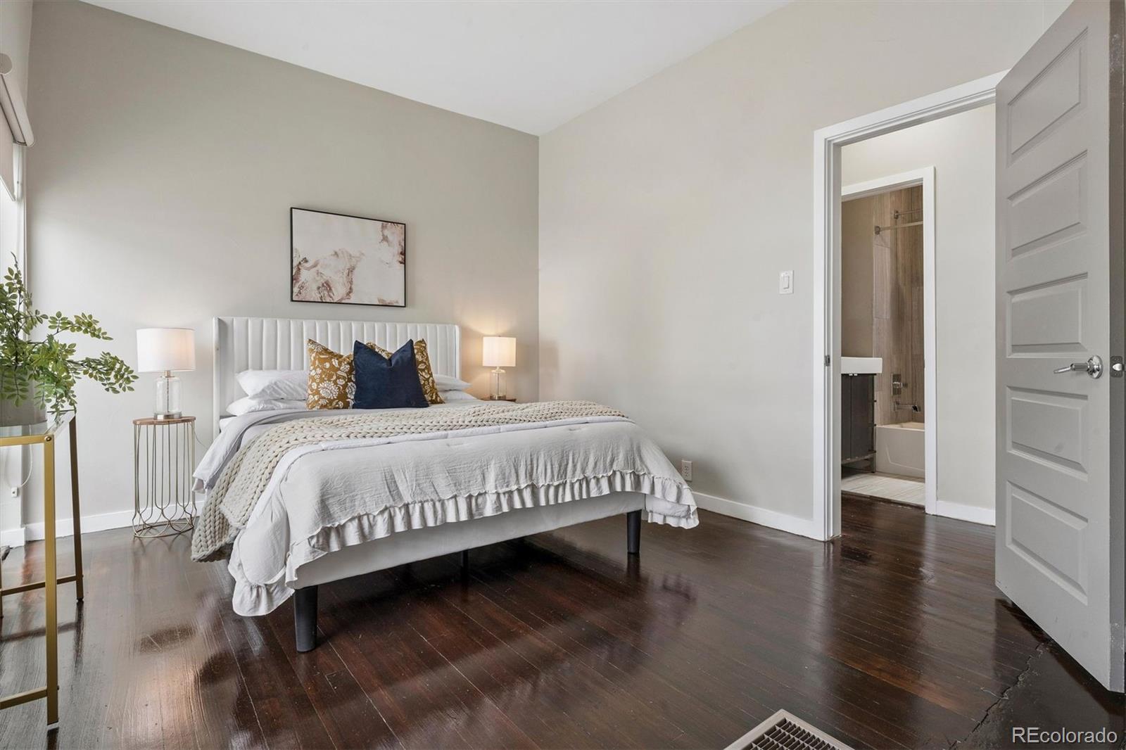 MLS Image #18 for 3559 n shoshone street,denver, Colorado