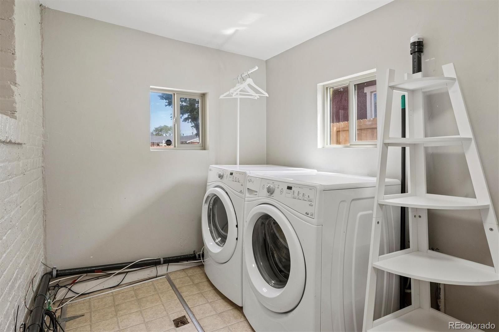 MLS Image #27 for 3559 n shoshone street,denver, Colorado
