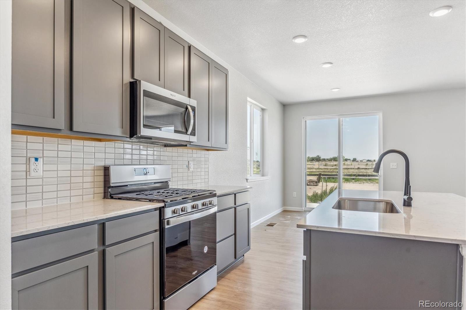 MLS Image #14 for 2119  summit place,fort lupton, Colorado