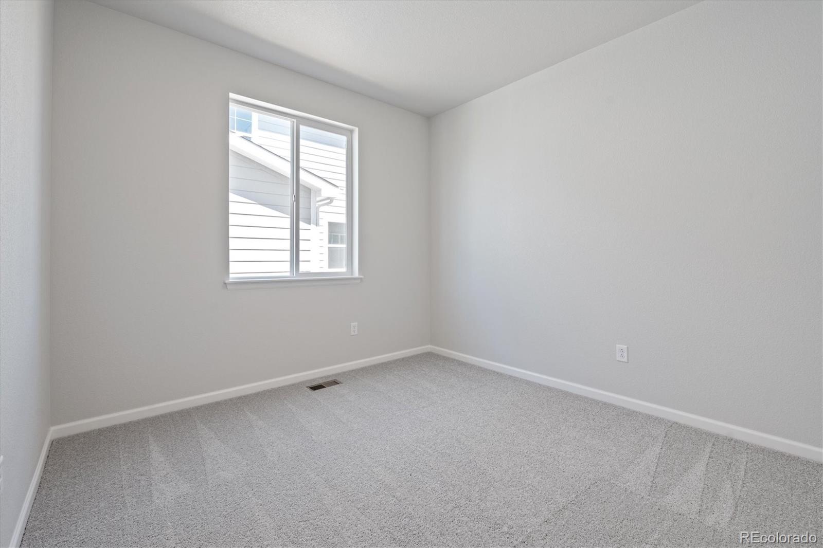 MLS Image #5 for 2119  summit place,fort lupton, Colorado